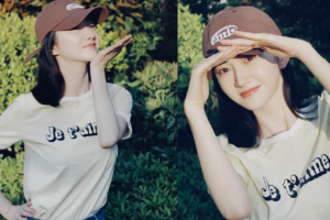 景甜初对镜头比心甜笑少女感十足