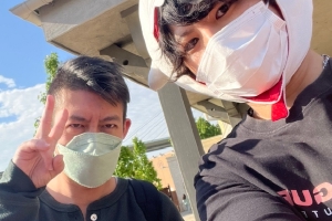 陈冠希携家人游玩被网友偶遇