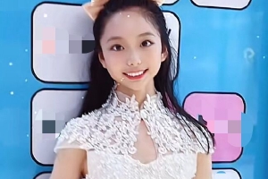 范丞丞堂妹范朵朵近照长相甜美