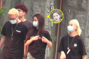 杨超越披散长发素颜现身街头