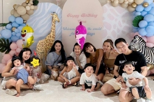 郭碧婷邀好友为二胎儿子办百日宴