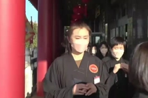 王祖贤近照生图曝光颜值不减当年