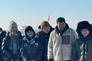 杜海涛与鹿晗同框面部圆润