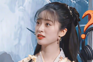 沈月扮演郭襄灵气十足 穿鹅黄色衣裙肤白似雪