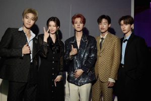 鹿晗Billkin赞多宋妍霏高卿尘同框