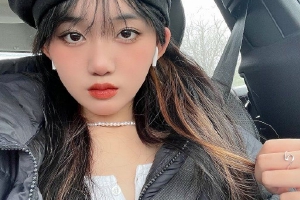 《甄嬛传》胧月公主扮演者刘心玉近照