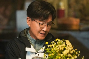 吴刚回应《后浪》角色争议：任新正确实有爹味儿封面图