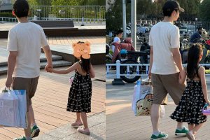 董子健带女儿出游 大福背影好像孙怡