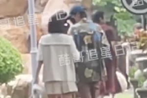 秦岚魏大勋挽手回家 感情稳定疑似已同居