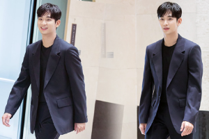 金秀贤状态不错少年感十足