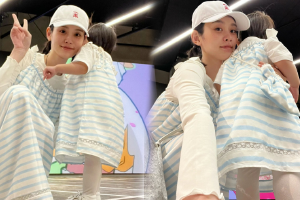 奚梦瑶晒与女儿合照