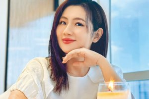 Selina分享产后生活 曝幸福的感觉多过辛苦封面图