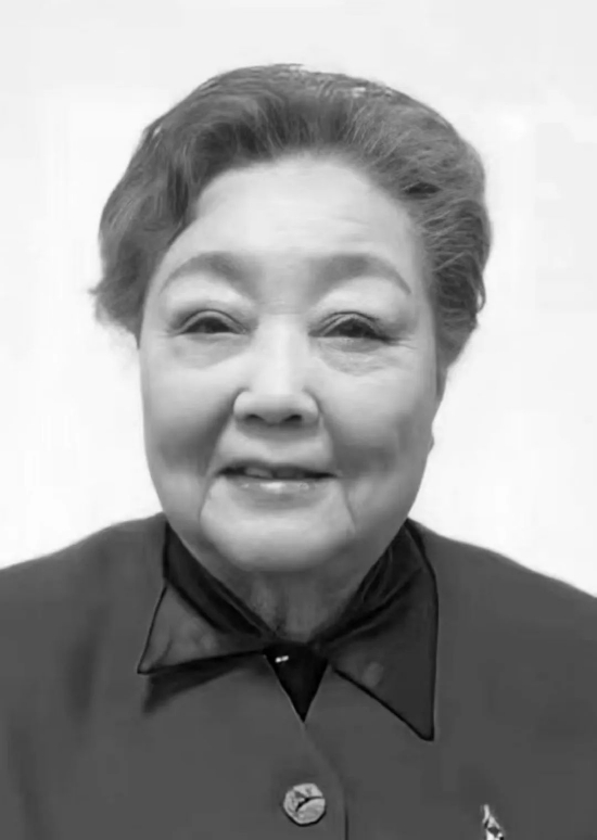 豫剧五大名旦之一马金凤逝世