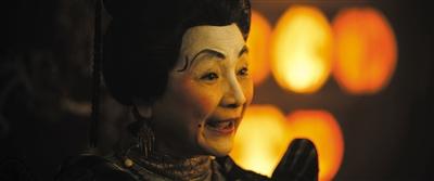 鄭佩佩參演真人版《花木蘭》