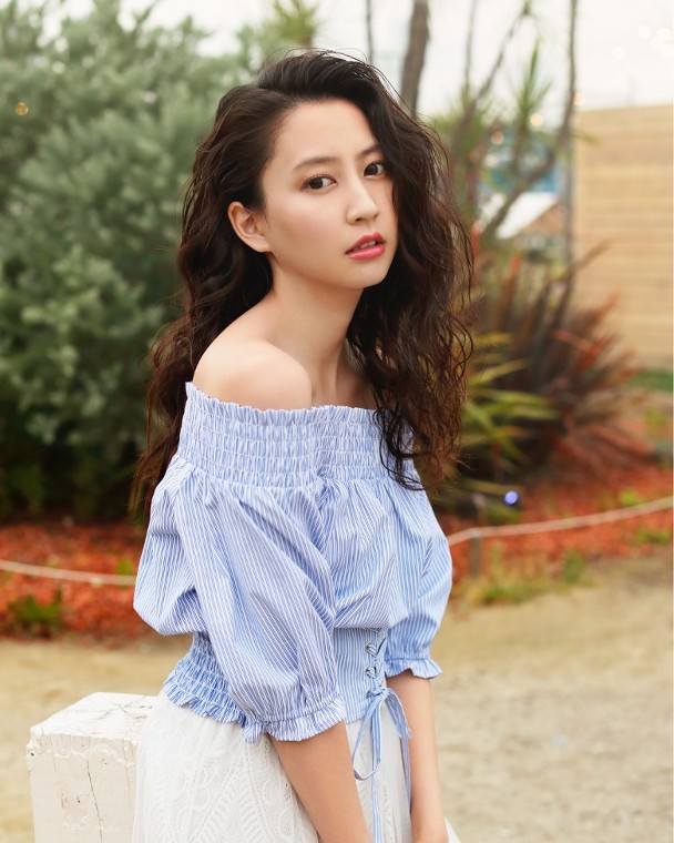 木村光希抢走河北麻友子封面 网友纷纷替她不值 娱乐新闻 宁波新闻网