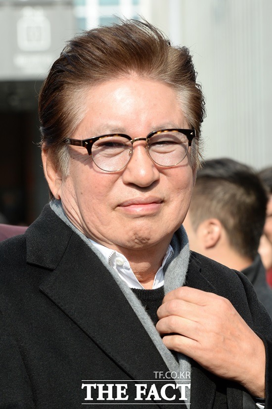 河正宇父親金永健