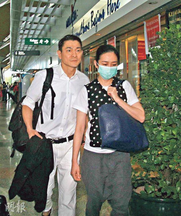 刘德华与朱丽倩共度超过30年,感情深厚,一直传他们想追生一个儿子。