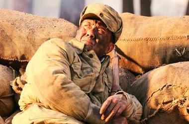 张志坚硝烟中摸爬滚打