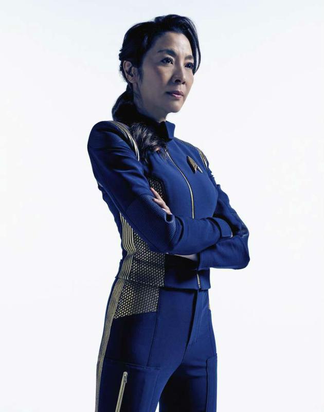 杨紫琼曾在2017年的剧集《星际迷航：发现号》中饰演菲莉帕·乔治乌舰长