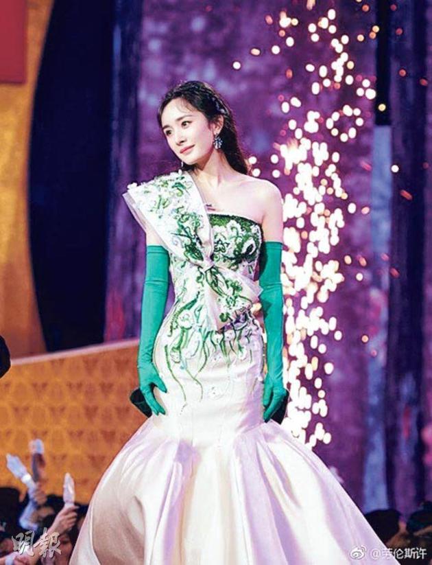 离婚后首个春节刘恺威与古巨基等合体 杨幂忙工作