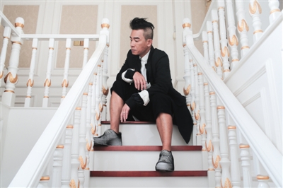 Ϊ׬ǮĴƯ С̹ԲöӽȦ