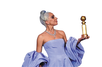 手握金球奖杯的Lady Gaga。