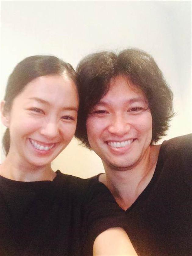 优香与青木崇高结婚将满4年,去年11月宣布怀孕。