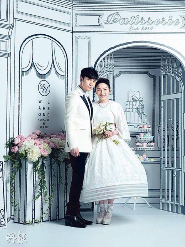 古巨基笑着表示要回家问问老婆Lorraine(右)是不是怀孕了