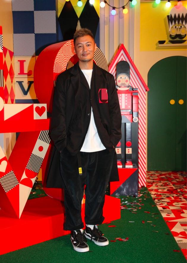 余文乐不主张给儿子买太多玩具。