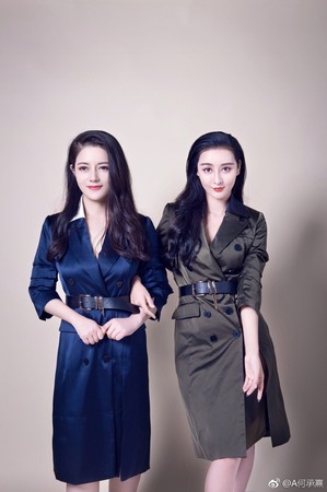 何承熹将朋友(左)打造成迪丽热巴。