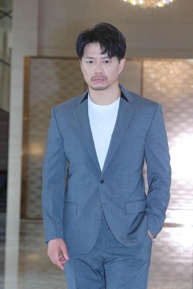 段奕宏因雨戏导致皮囊炎 曾演食人魔不敢关灯