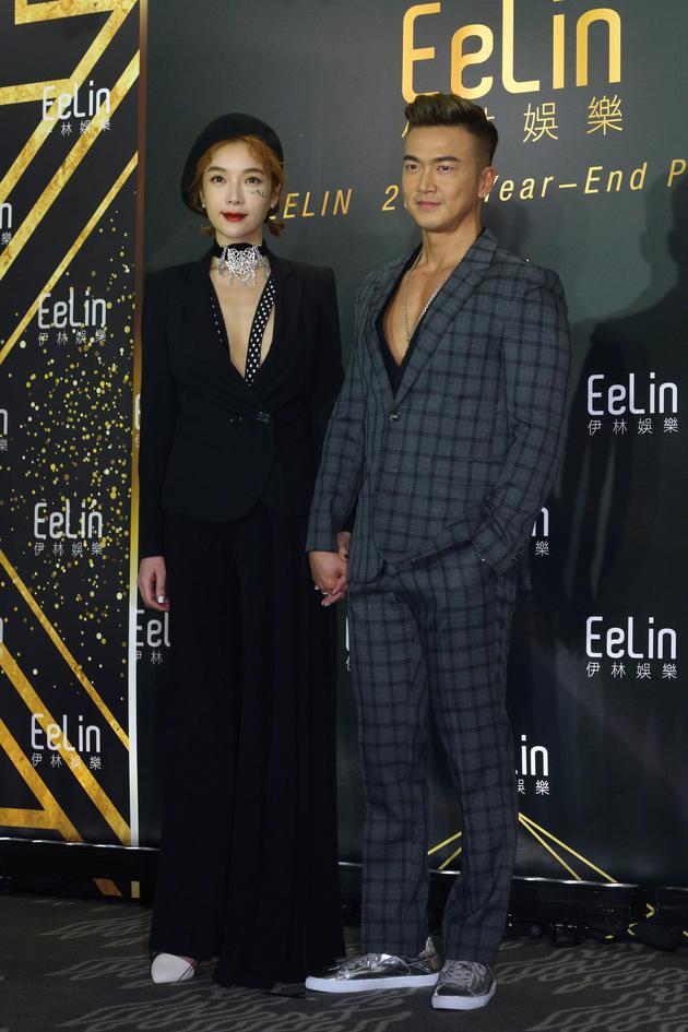 李沛旭与蔡淑臻一月牵手出席活动。