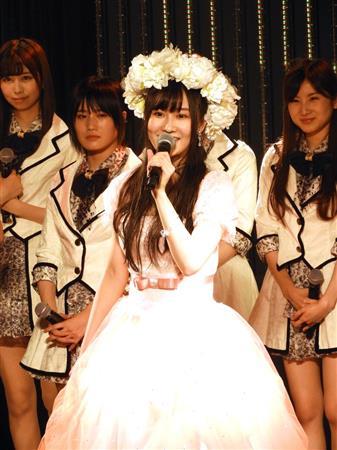 NMB48矢仓枫子举行毕业演出 微笑宣布退出演艺圈