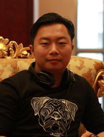 包磊头像