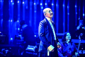 腾格尔《天堂》唱颂美丽草原 呼吁生态环保