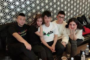 baby杨幂张大大再同框！这次还加了他