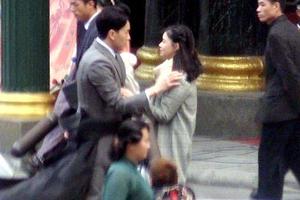 《半生缘》蒋欣与郑元畅对戏深情拥抱