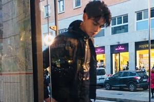 网友米兰偶遇胡一天街边上演“侧颜杀”