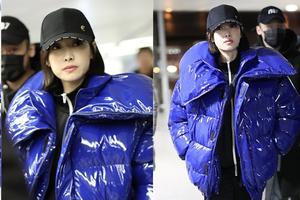 变身蓝霹雳？宋茜穿漆皮羽绒服又潮又酷