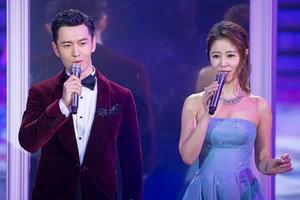 黄晓明牵手林心如深情合唱超养眼