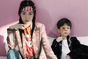 霍思燕携儿子拍亲子大片 嗯哼镜头感强