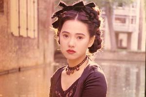 伊能静28年前清纯旧照 卷发古典似油画