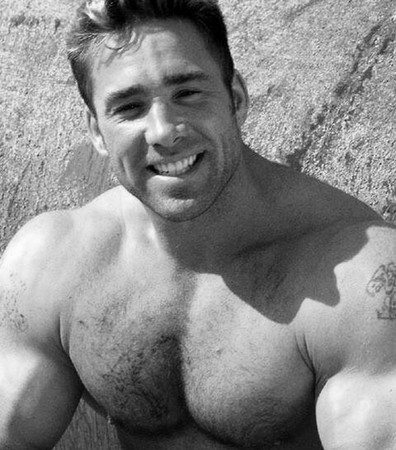 比利海灵顿（Billy Herrington）