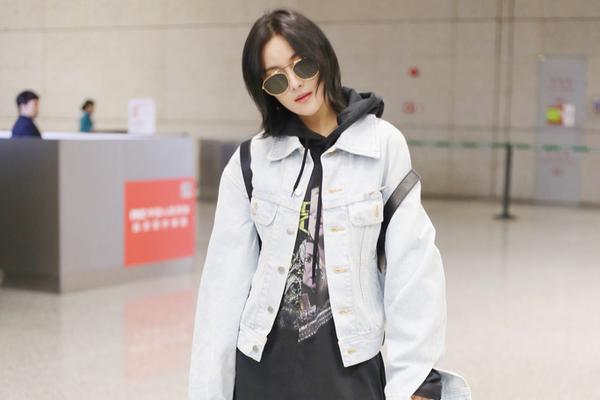 拜仁创纪录夺冠