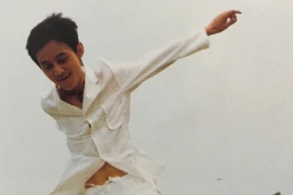 肖艺峰-乐鱼app(leyu)官方网站-乐鱼官网