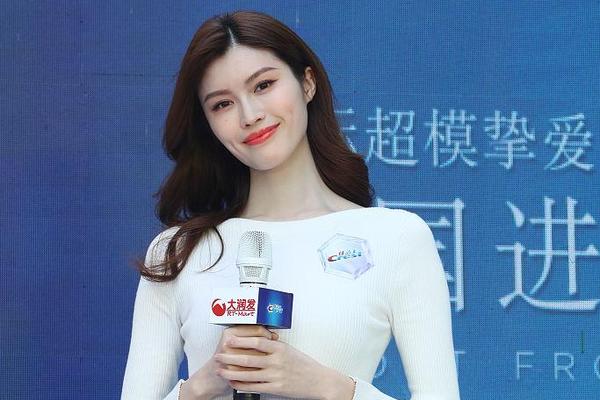 巴洛特利曼奇尼