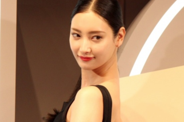 32岁的亨利-爱游戏APP（中国）官方网站下载_AIYOUXI体育