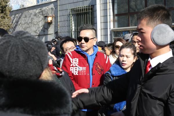 2014金球奖-乐鱼app(leyu)官方网站-乐鱼官网