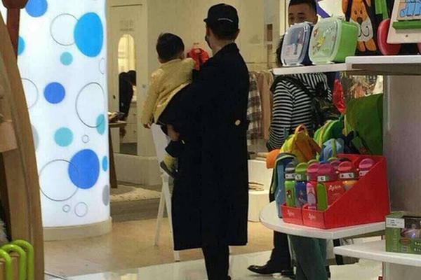 c罗曼联过人集锦