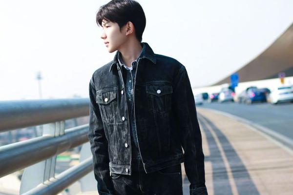 兰伯特-乐鱼app(leyu)官方网站-乐鱼官网